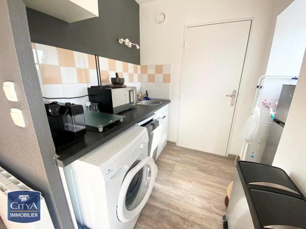 Appartement à louer 1 pièce 36.12m² Valenciennes (59300)