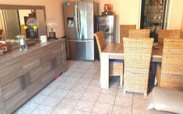 Maison à vendre    5 pièces • 132,46 m2 Villeurbanne