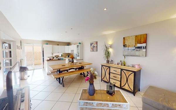 Maison à vendre    5 pièces • 132,46 m2 Villeurbanne