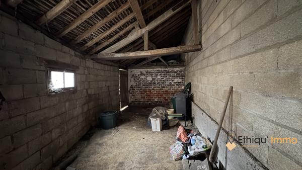 Double garage en pierres