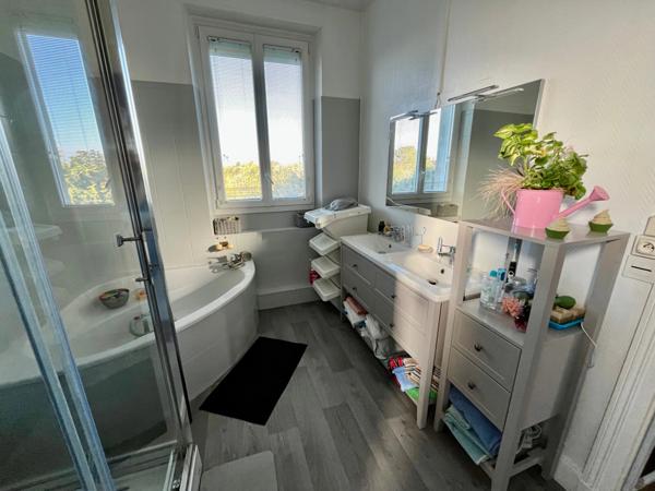 COUP DE COEUR ASSURÉ POUR CETTE MAISON DE MAITRE !