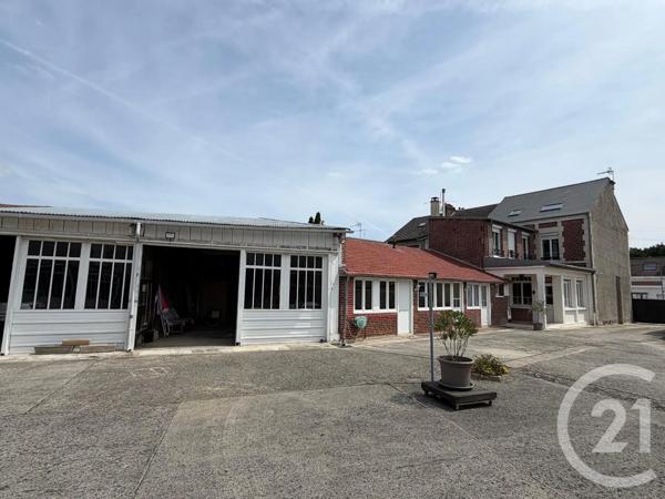 Maison à vendre  6 pièces - 170,60 m 2   VILLERS COTTERETS  - 02
