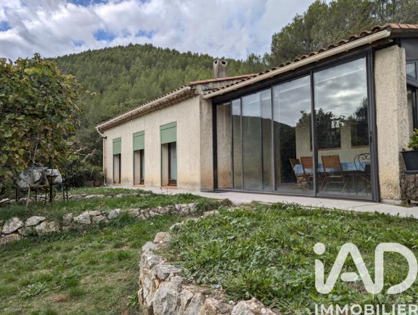 Maison à vendre 5 pièces 130 m² Saint-Zacharie