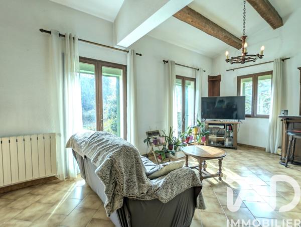 Maison à vendre 5 pièces 130 m² Saint-Zacharie