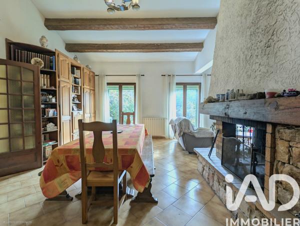 Maison à vendre 5 pièces 130 m² Saint-Zacharie