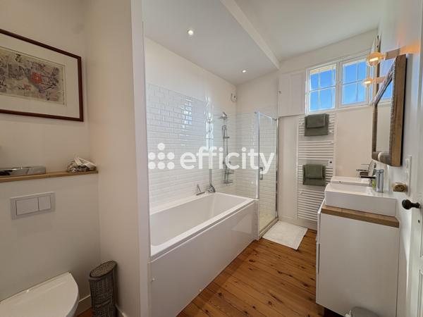 Maison 7 pièces - 228 m² Bien prestige