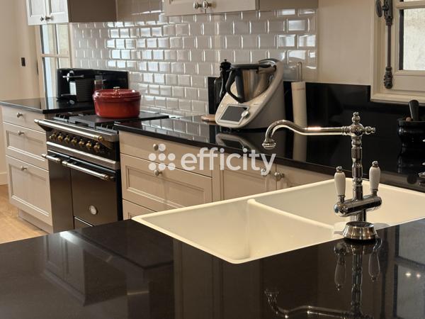 Maison 7 pièces - 228 m² Bien prestige