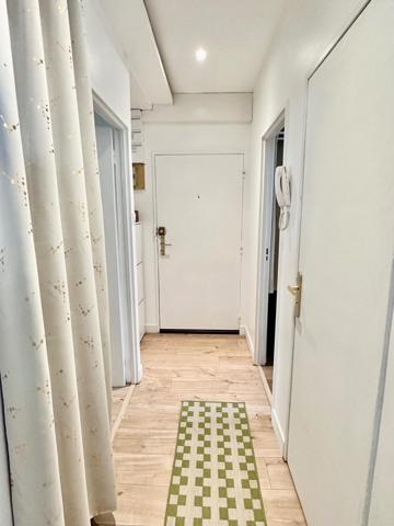 Appartement F2 entièrement rénové - 58 m2 - 1 chambre