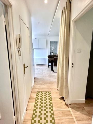 Appartement F2 entièrement rénové - 58 m2 - 1 chambre