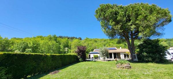 Maison T7 de 208 m² - Porte d'Agen