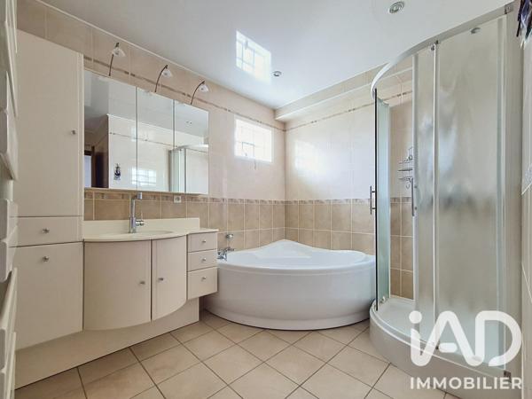 Maison à vendre 5 pièces 178 m² Somain