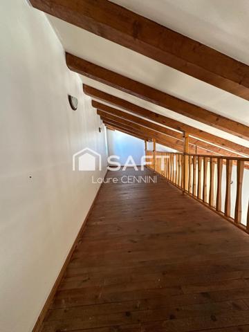 VALRÉAS, 84600 Enclave des Papes, ville dynamique