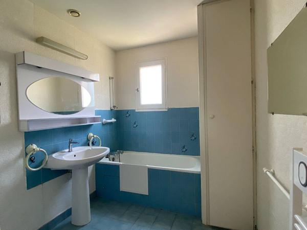 MAISON à SAINT GEORGES DE DIDONNE