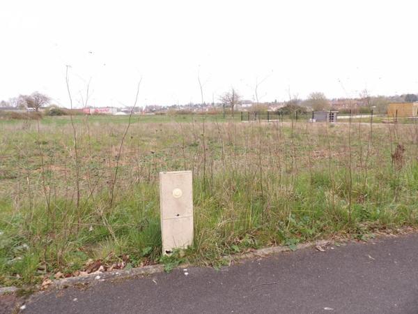 BARLIN, 2 parcelles de terrain à bâtir viablisée de 708 m² et 718 m² 