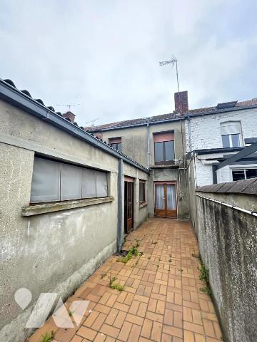 Maison de 127 m2 - 3 chambres - jardin - grand garage (80 m2)
