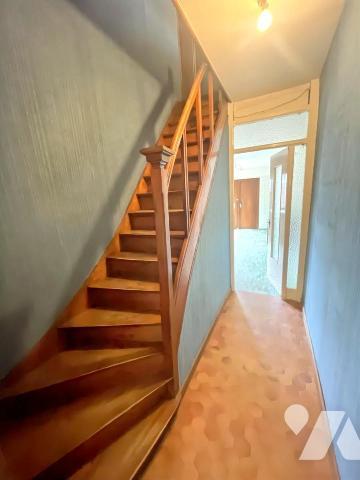 Maison de 127 m2 - 3 chambres - jardin - grand garage (80 m2)