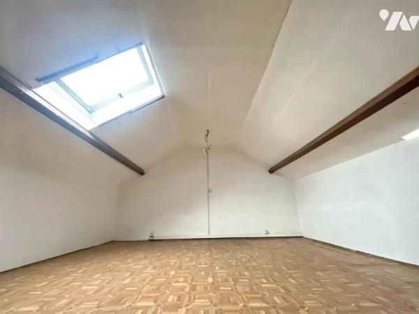 Maison de 127 m2 - 3 chambres - jardin - grand garage (80 m2)