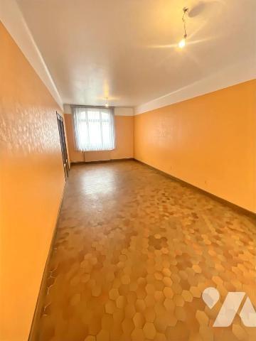 Maison de 127 m2 - 3 chambres - jardin - grand garage (80 m2)