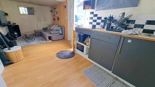 Maison 3 chambres 89 m2 et dépendance 17m2