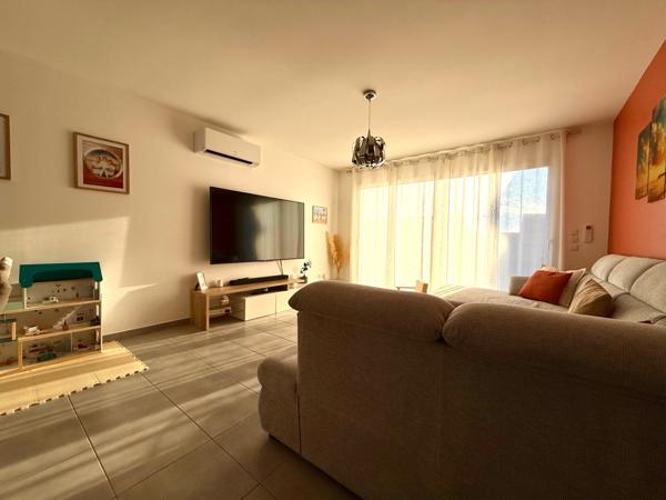 Florensac (34510) Villa contemporaine 3 Chambres, Piscine, DPE : A