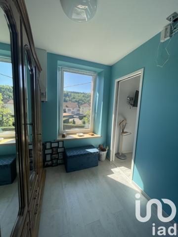 Maison 7 pièces de 86 m² à Moyenmoutier (88420)