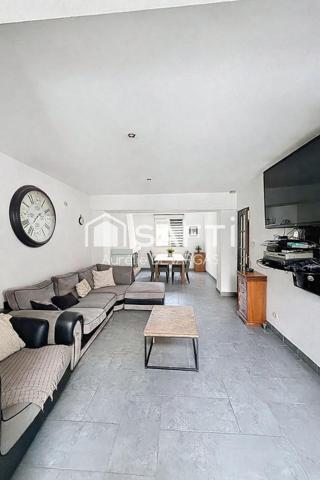 Maison familiale offrant de beaux volumes et un cadre de vie agréable