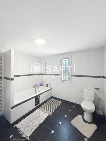 Maison familiale offrant de beaux volumes et un cadre de vie agréable