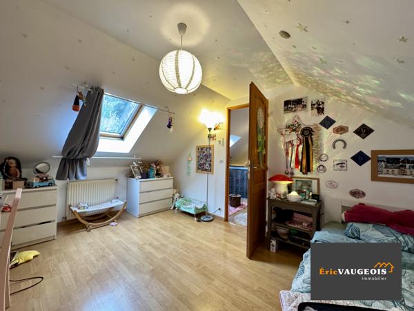 Coulommiers (77120) Maison T6 de 105 m², Terrain 625m² DPE : C avec piscine chauffée