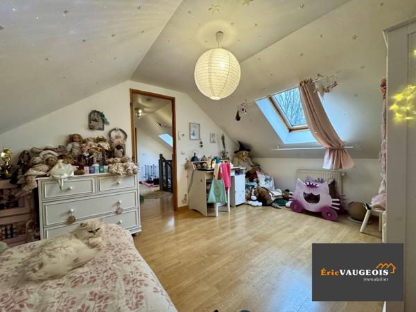 Coulommiers (77120) Maison T6 de 105 m², Terrain 625m² DPE : C avec piscine chauffée