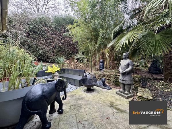 Coulommiers (77120) Maison T6 de 105 m², Terrain 625m² DPE : C avec piscine chauffée