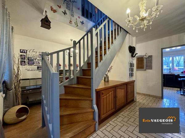 Coulommiers (77120) Maison T6 de 105 m², Terrain 625m² DPE : C avec piscine chauffée