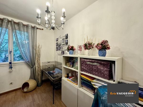 Coulommiers (77120) Maison T6 de 105 m², Terrain 625m² DPE : C avec piscine chauffée