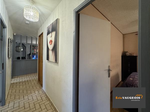 Coulommiers (77120) Maison T6 de 105 m², Terrain 625m² DPE : C avec piscine chauffée