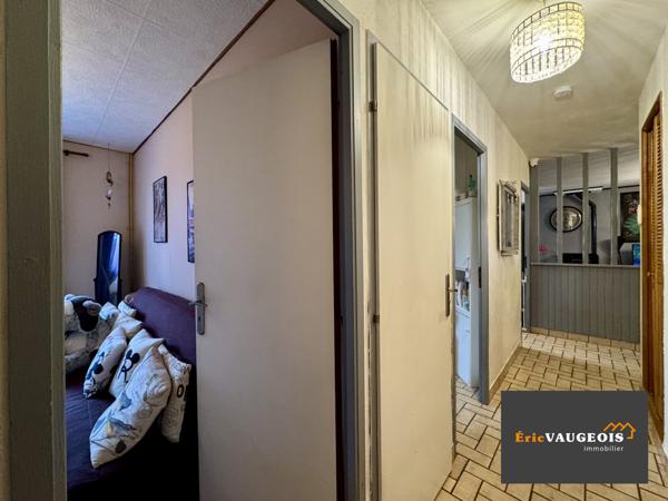 Coulommiers (77120) Maison T6 de 105 m², Terrain 625m² DPE : C avec piscine chauffée