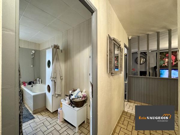 Coulommiers (77120) Maison T6 de 105 m², Terrain 625m² DPE : C avec piscine chauffée