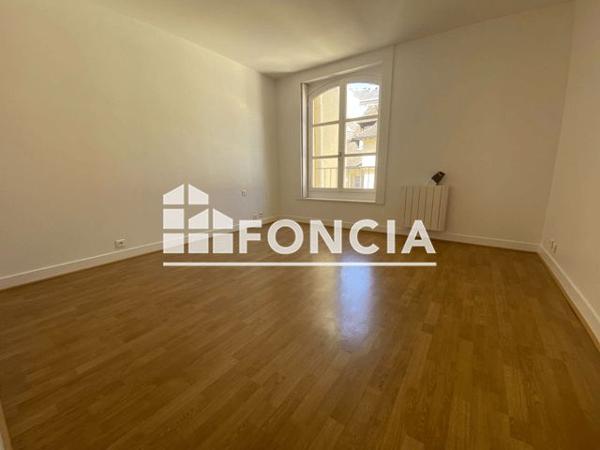 Location Appartement 4 pièces 104.99 m² - 3-5 RUE DUCASTEL Saint Germain En Laye 78100