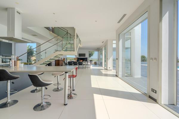 Vente Maison de luxe St Pierre La Mer 6 Pièces 372 m²