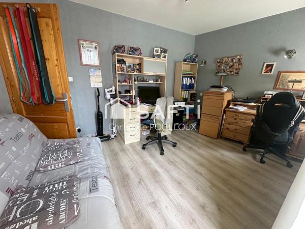 Maison plain pied rénovée, 3 chambres, jardin, garage