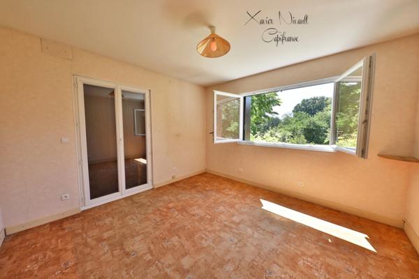 Maison à vendre 7 pièces proche de BOURG EN BRESSE (01)