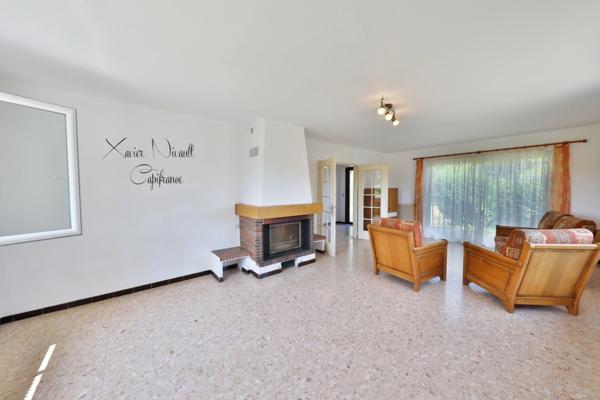 Maison à vendre 7 pièces proche de BOURG EN BRESSE (01)