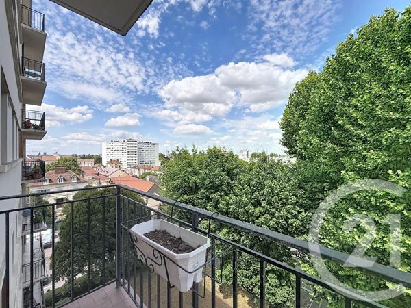 Appartement F3 à vendre  3 pièces - 71,60 m 2   TROYES  - 10