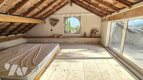 Nice – Colline de Pessicart, une propriété avec vue dégagée sur un terrain de 1 300 m².