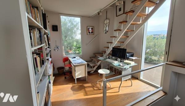 Nice – Colline de Pessicart, une propriété avec vue dégagée sur un terrain de 1 300 m².