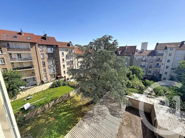 Immeuble à vendre  87,30 m 2   METZ  - 57