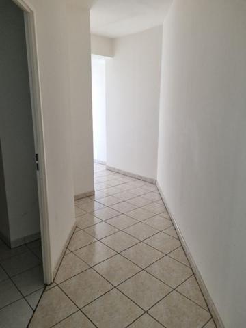 APPARTEMENT T3 , hyper centre, garage, cave