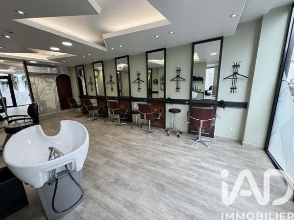 Esthétique, Coiffure​ à vendre 90 m² Saint-Dizier
