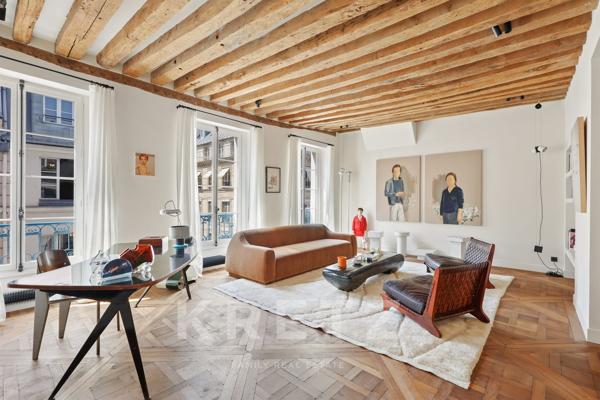 Appartement d'exception à l'angle de la rue du Bac et de la rue de Verneuil