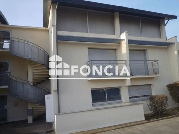 Location Studio 19.41 m² - 27 RUE MAXIME DUMOULIN Poitiers 86000