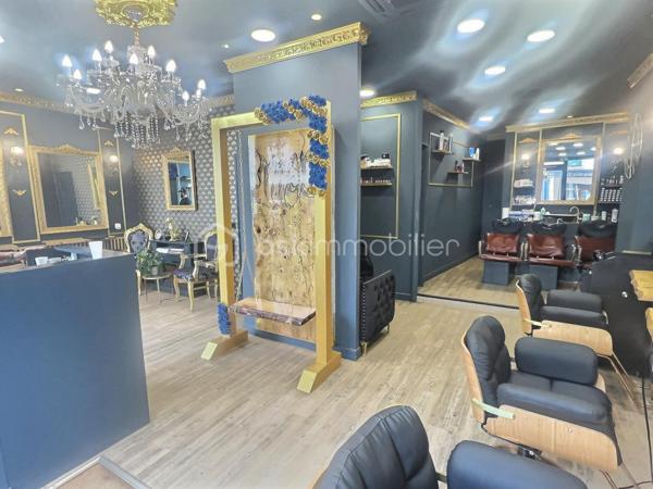 Local d activites de 40 m²