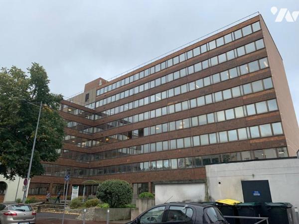 ROUEN GAUCHE PROCHE FLAUBERT PLATEAUX DE BUREAUX AVEC PARKING